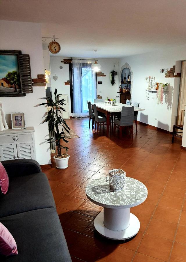 Shabby Chic Rooms Con Cucina E Giardino Privato Pomarico Exteriör bild