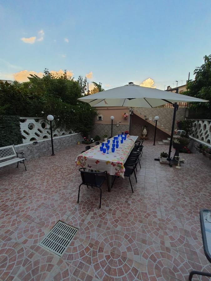 Shabby Chic Rooms Con Cucina E Giardino Privato Pomarico Exteriör bild